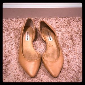 Nude flats